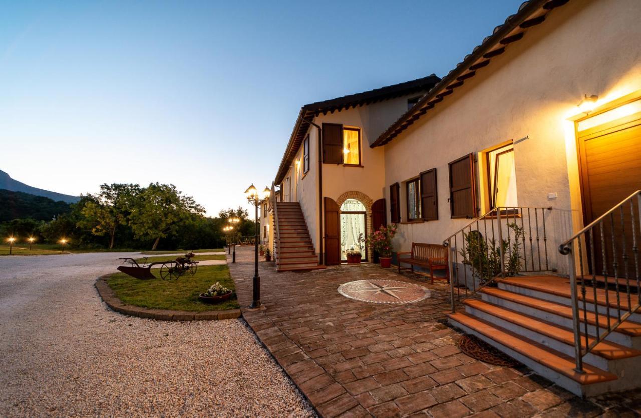 Agriturismo Podere Coldifico Sassoferrato Exterior foto